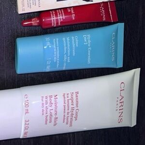Clarins